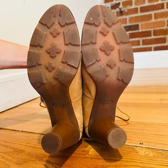 Timberland Women's High Heel Wheat Boots Size 7 M - Picture 4 of 16